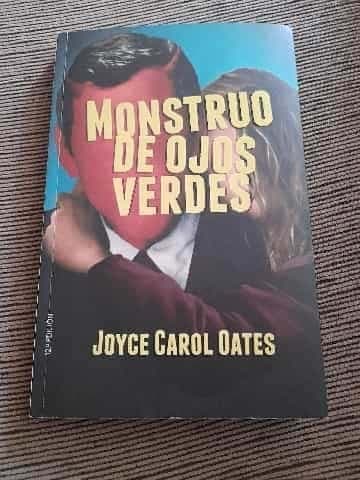 Monstruo de ojos verdes