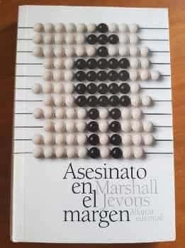 Asesinato en el margen