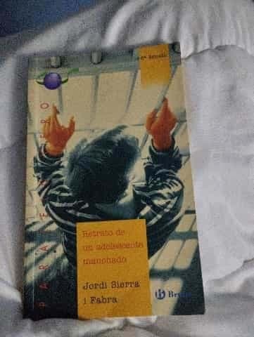 Retrato de un adolescente manchado