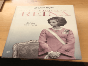 The Loneliness of the Queen