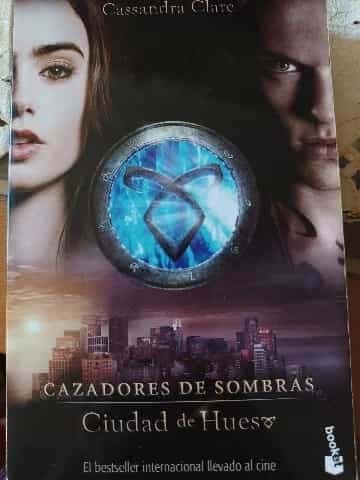 Cazadores de Sombras: Ciudad de Hueso