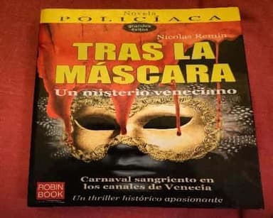Tras la máscara 