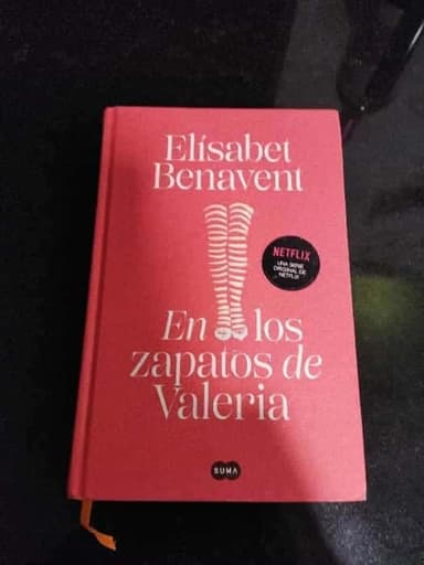En Los Zapatos de Valeria  in Valerias Shoes