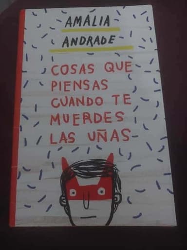 Cosas que piensas cuando te muerdes las uñas