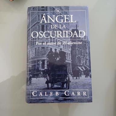 El Angel de La Oscuridad