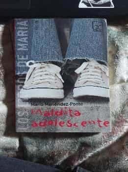 Maldita Adolescente Damn Adolescent (Gran Angular)