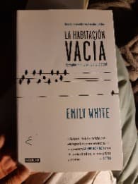 La habitación vacía (Lonely)