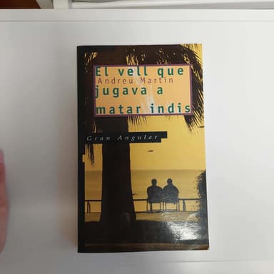 El vell que jugava a matar indis