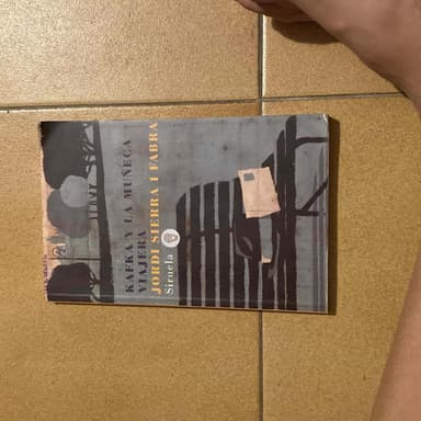 Kafka y la muñeca viajera