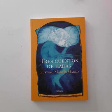 Tres cuentos de hadas