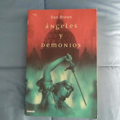 Angeles y demonios