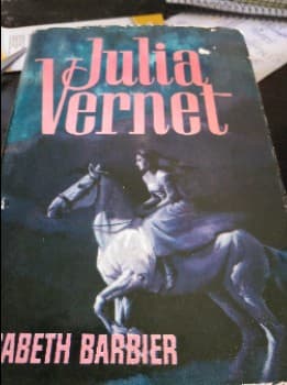 Julia Vernet