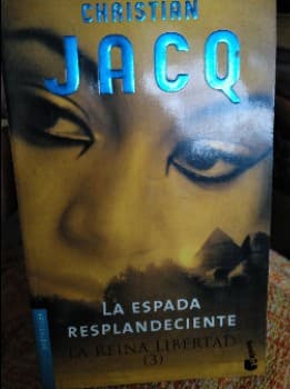 La espada resplandeciente