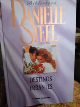 Destinos Errantes