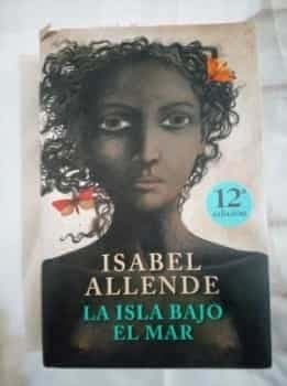 La isla bajo el. mar