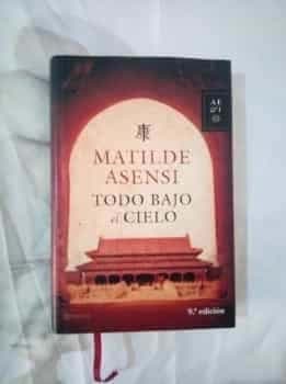 Todo bajo en cielo