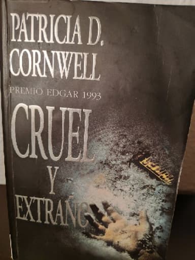Cruel Y Extraño