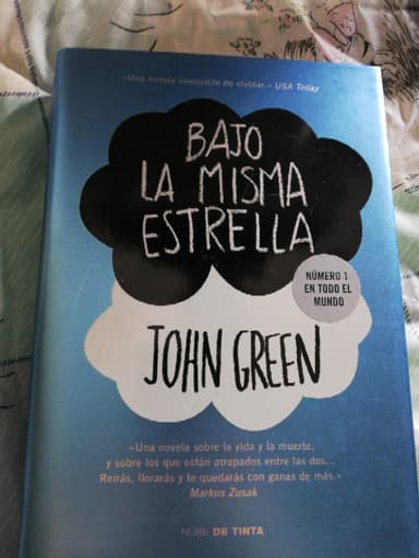 Bajo la misma estrella