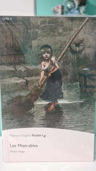L6: Les Miserables (2nd Edition) (Penguin Reader, Level 6)