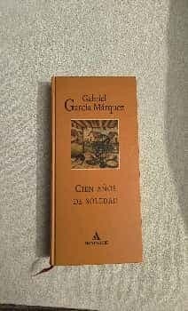 Cien Anos De Soledad