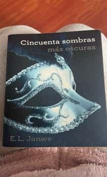 Cincuenta sombras más oscuras