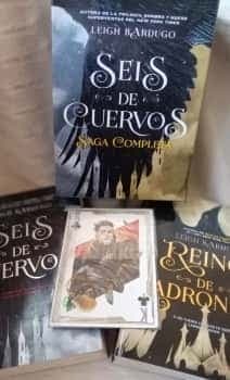 Estuche especial bilogia Seis de Cuervos