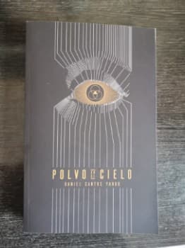 Polvo en el Cielo