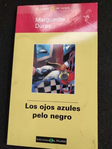 Los Ojos Azules Pelo Negro
