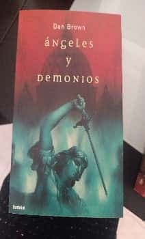 Ángeles y demonios
