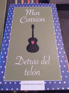 Detrás del telón