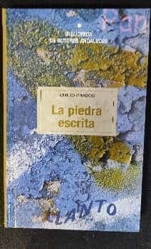 La piedra escrita