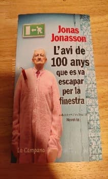 Lavi de 100 anys que es va escapar per la finestra