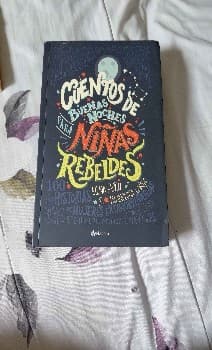 Cuentos de buenas noches para niñas rebeldes