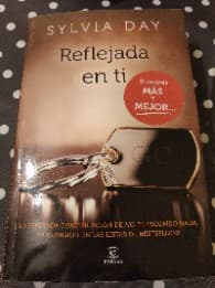 Reflejada en ti