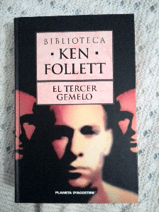 El tercer gemelo