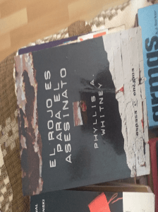 El rojo es para el asesinato Phyllis Whitney ed. Espasa