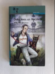 Detectives En Recoleta
