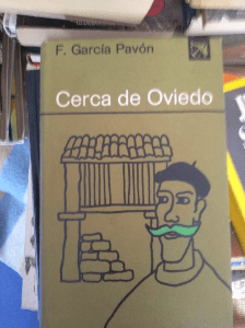 CERCA DE OVIEDO. F. GARCIA PAVON. EDIT. DESTINO COL. ANCORA Y DELFIN Nº 373 1972