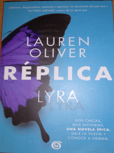 Replica / Replica