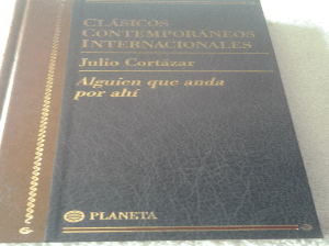 ALGUIEN QUE  ANDA POR AHÍ 