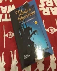 Tatuaje de Monstruo; El viaje de Rossamünd