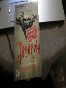 DRÁCULA