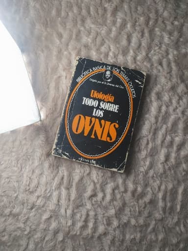 Ufología, todo sobre los ovnis.