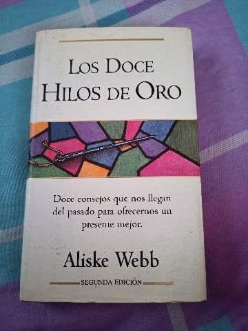 Los doce hilos de oro