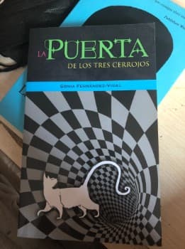 La puerta de los tres cerrojos. Una aventura cuántica