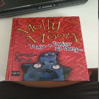 Molly Moon Viaja a Traves Del Tiempo (Molly Moon)