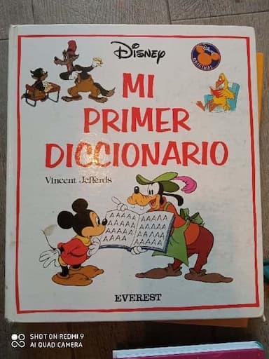 Mi Primer Diccionario Disney