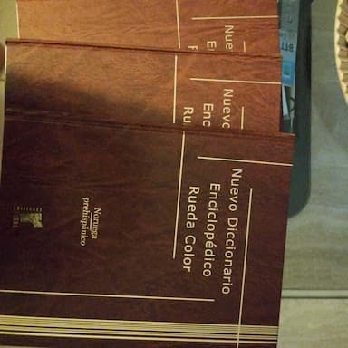 Nuevo diccionario enciclopédico Rueda de color