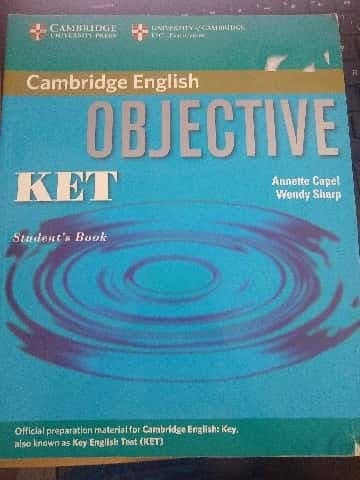 Objective KET Students Book (Objective (Cambridge University Press))