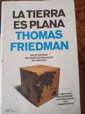La Tierra Es Plana / The World Is Flat